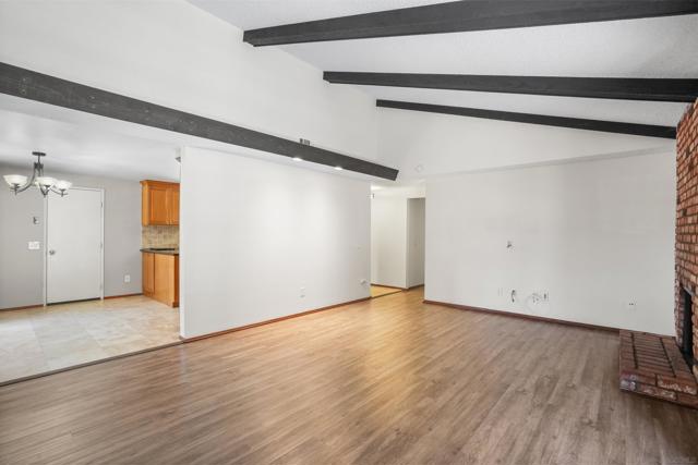 931 Rutgers Ave, Chula Vista CA: https://media.crmls.org/mediaz/b7dd58e1-0095-4e6c-919a-a5a1f02f105b.jpg