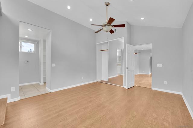 5170 Randlett Dr, La Mesa CA: https://media.crmls.org/mediaz/b7ddaded-4504-472c-9500-a31879cfad23.jpg