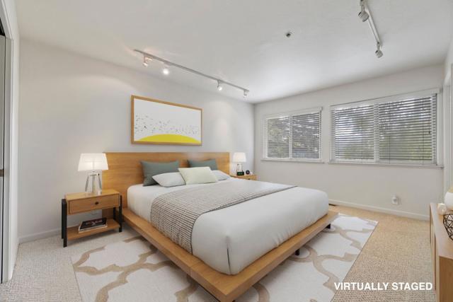 33 Edgewood Way, Santa Cruz CA: https://media.crmls.org/mediaz/b7df37ec-57a7-4856-b354-6874445e934f.jpg