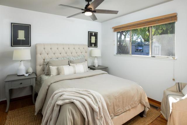 654 Loma Verde Avenue, Palo Alto CA: https://media.crmls.org/mediaz/b7dfc082-d764-4761-966d-1bd9a2decee0.jpg