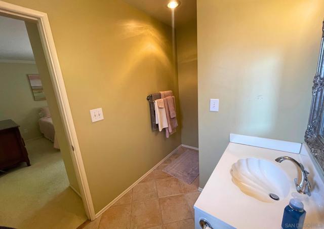 4742 Idaho St, San Diego CA: https://media.crmls.org/mediaz/b7e002e6-336c-4eed-8855-3a8dae0832cc.jpg