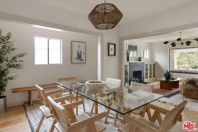 5361 Oakland Street, Los Angeles CA: https://media.crmls.org/mediaz/b7e1514b-8ca4-4675-bb3e-f5b29f5c0176.jpg
