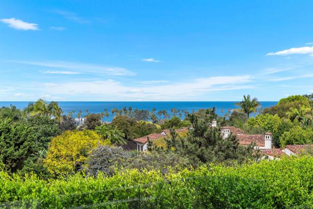 2435 Paseo Dorado, La Jolla CA: https://media.crmls.org/mediaz/b7e2e399-4238-49fb-a631-d26fed5263a1.jpg