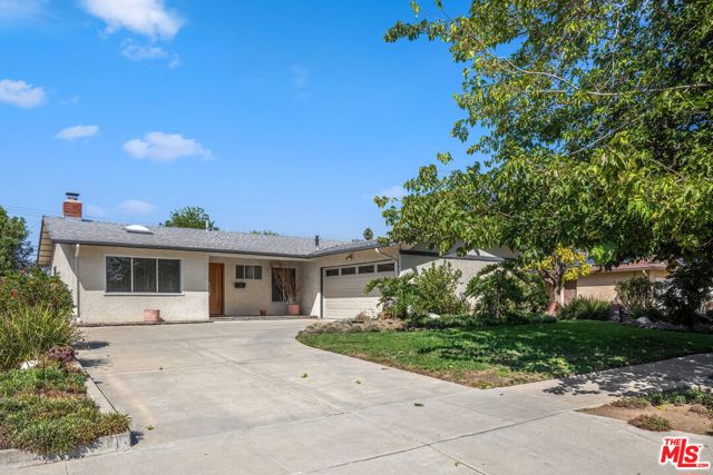 22521 Haynes Street photo 2