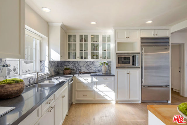 Drew Fenton | 516 Hanley Place Los Angeles CA | MLS: 7489437