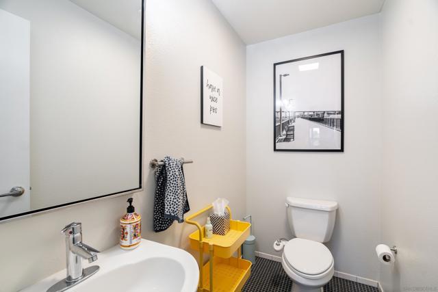 991 Sigsbee St, San Diego CA: https://media.crmls.org/mediaz/b7e453a2-0b4f-4272-a010-8550b42f5894.jpg