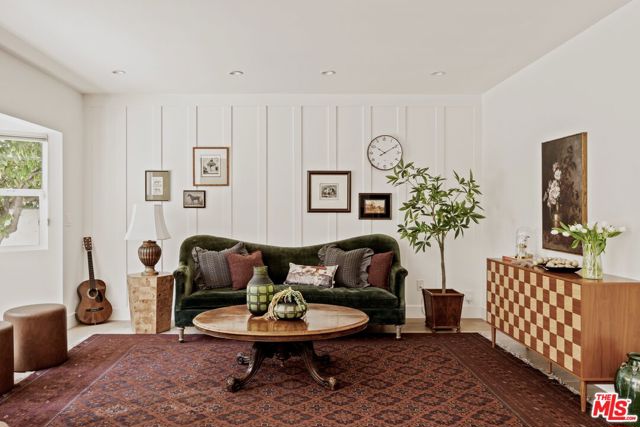 13514 Morrison Street, Sherman Oaks CA: https://media.crmls.org/mediaz/b7e4614a-b22b-48f7-b49b-b6aec3d6d8cf.jpg
