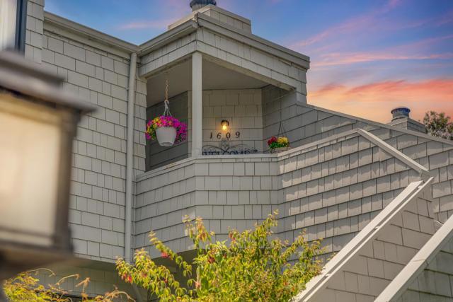1609 Taylor Lane, Santa Cruz CA: https://media.crmls.org/mediaz/b7e48615-e284-4b0f-ae3a-45c8b067698f.jpg