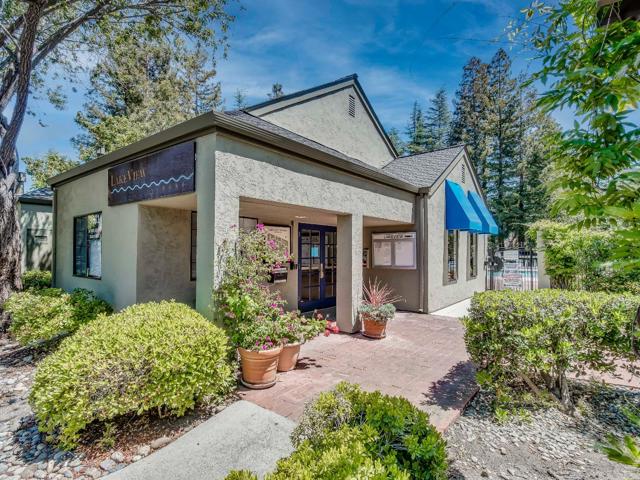 2202 La Terrace Circle, San Jose CA: https://media.crmls.org/mediaz/b7e71466-bee3-4823-8166-32376d83ff70.jpg
