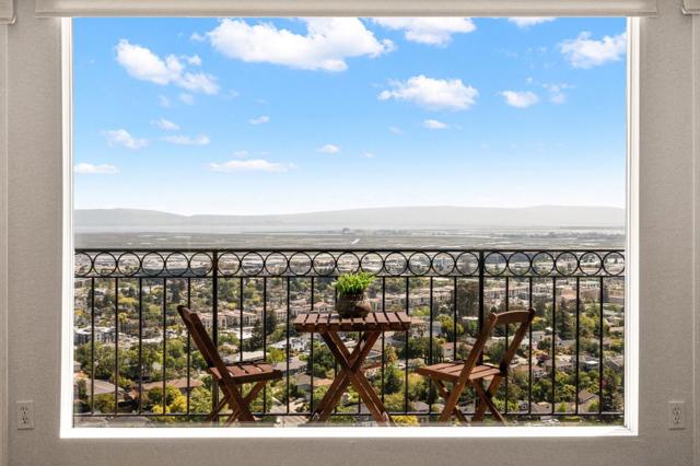 70 ENSENADA Road, San Carlos CA: https://media.crmls.org/mediaz/b7e9496f-006d-40e9-abf0-bfaa4b9bfa80.jpg