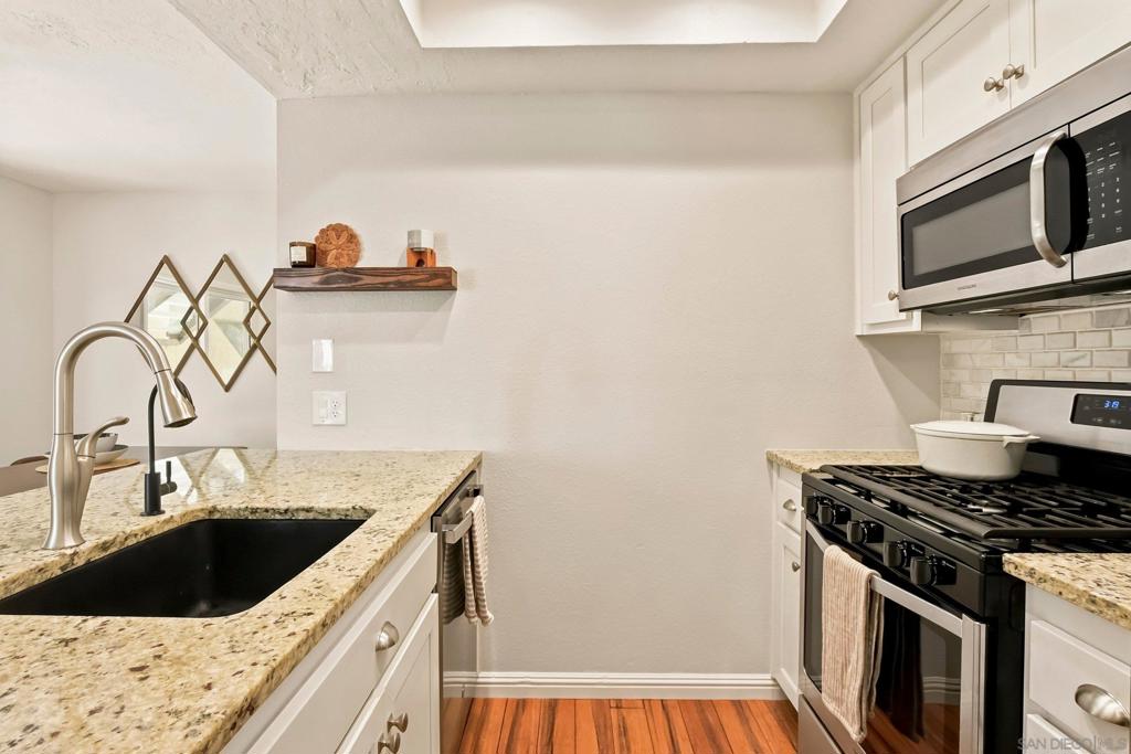 2608 Broadway - photo 18