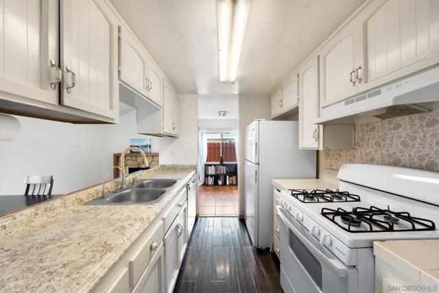 1562 Arequipa Street, San Diego CA: https://media.crmls.org/mediaz/b7e9b287-a694-4b22-bae0-19c8c27758d9.jpg