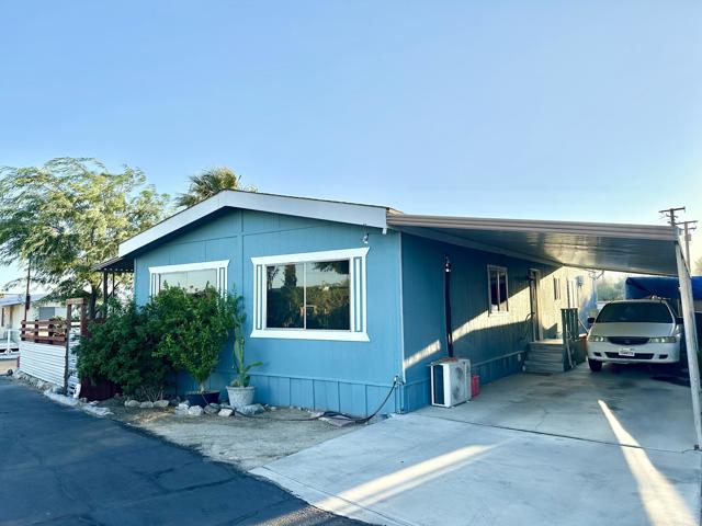 69530 Dillon Road, Desert Hot Springs CA: https://media.crmls.org/mediaz/b7e9c5d6-3620-4150-89db-f904985cb004.jpg