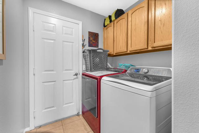 66750 12th Street, Desert Hot Springs CA: https://media.crmls.org/mediaz/b7eacfc1-ef52-4da4-9fe4-0daa68a3a5ad.jpg