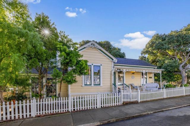 179 Pacific Avenue, Pacific Grove CA: https://media.crmls.org/mediaz/b7ebcee4-966b-4cfc-930a-b7fe372be660.jpg
