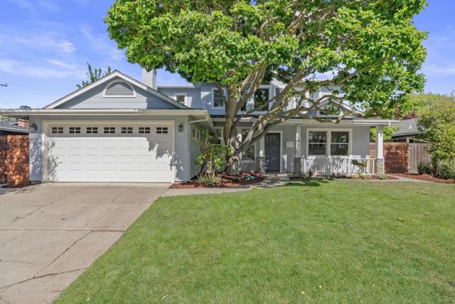 1465 Bonita Avenue, Mountain View CA: https://media.crmls.org/mediaz/b7ebfbc0-1236-401c-9bff-c319d8070295.jpg