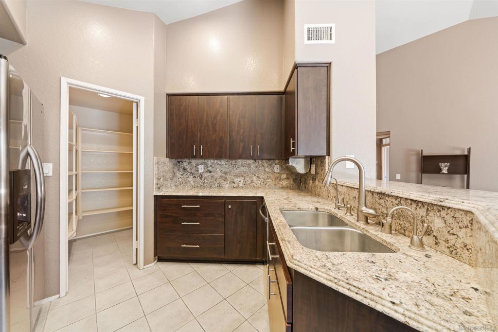 7274 Shoreline - photo 11