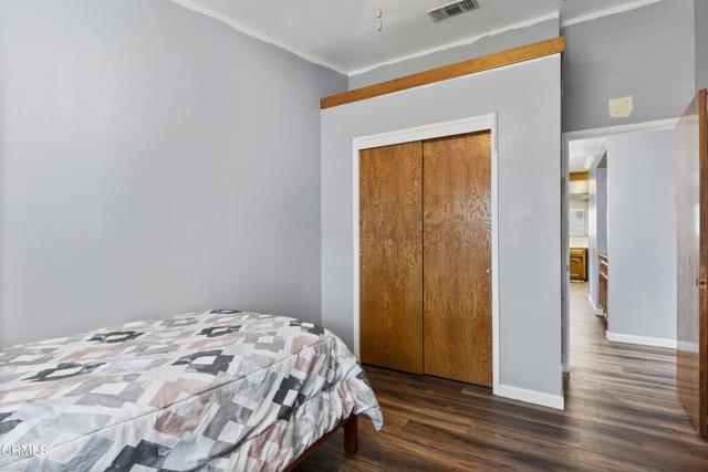 22728 Westwood Boulevard, Tehachapi CA: https://media.crmls.org/mediaz/b7ed6c47-239f-4bbc-b79b-d29dc79f5eb3.jpg