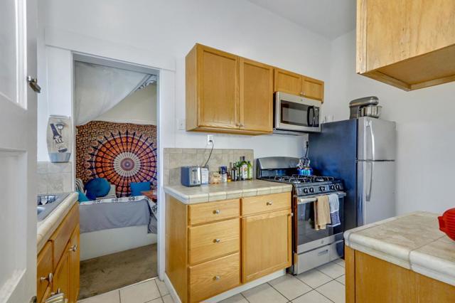 627 S 3rd Street, San Jose CA: https://media.crmls.org/mediaz/b7ed82b4-fa03-432b-96ac-898b184b9587.jpg