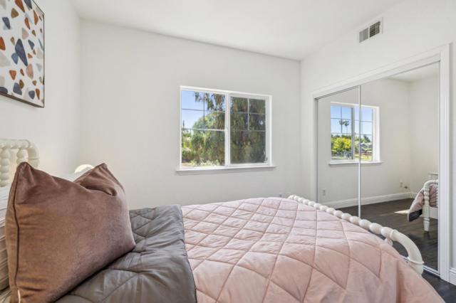 5588 Cedar Garden Court, San Jose CA: https://media.crmls.org/mediaz/b7ede3c9-1d15-4219-8f16-b7ba2b140fc4.jpg