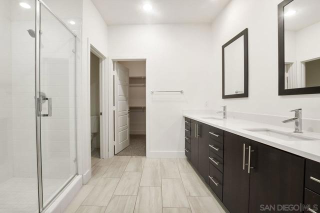 2472 Aperture Circle, San Diego CA: https://media.crmls.org/mediaz/b7ee8b9b-5e16-4fff-8991-65be54a61949.jpg