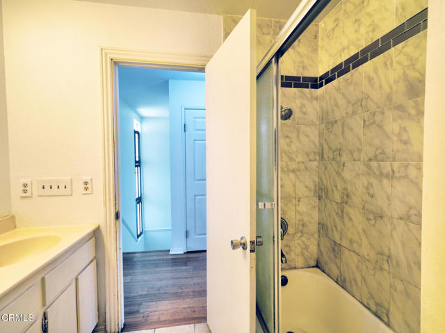 Detail Gallery Image 13 of 20 For 421 N Palm Ave, Santa Paula,  CA 93060 - 3 Beds | 1/1 Baths