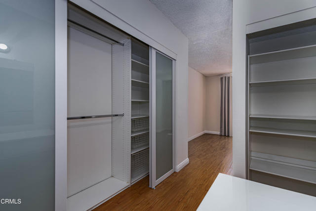 Detail Gallery Image 7 of 25 For 355 S Madison Ave #320,  Pasadena,  CA 91101 - 2 Beds | 2 Baths