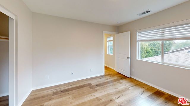 15031 15033 Hartland Street, Van Nuys CA: https://media.crmls.org/mediaz/b7f25fb4-a097-466a-a6e7-10dbc010451c.jpg