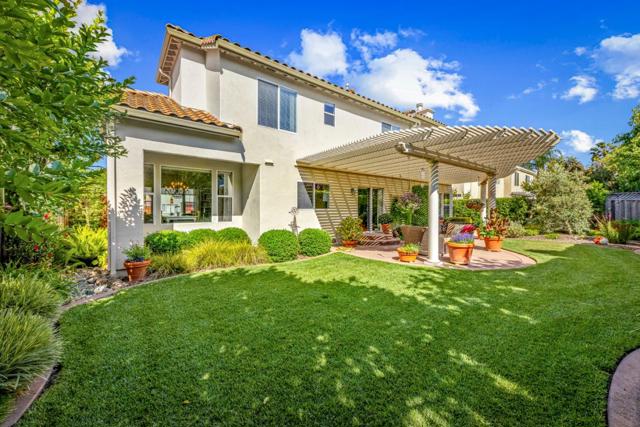 18425 Del Monte Avenue, Morgan Hill CA: https://media.crmls.org/mediaz/b7f40470-b78f-4f5f-9b13-333f0f865c2b.jpg