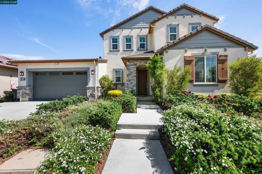 6274 Carousel Ave