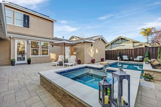 2170 Santa Croce Dr, Livermore CA: https://media.crmls.org/mediaz/b7f46460-2267-414d-9327-a49d3579e972.jpg