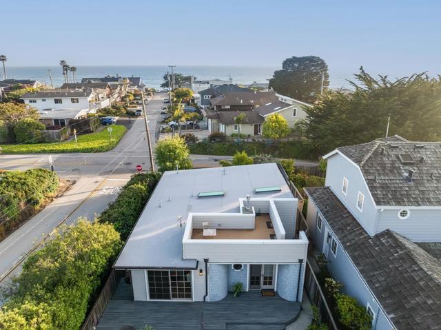 2360 Melanie Place, Santa Cruz CA: https://media.crmls.org/mediaz/b7f502c7-436d-4330-9727-04e659aa0901.jpg