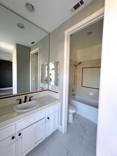 Detail Gallery Image 40 of 52 For 1498 Berry Creek Place, Chula Vista,  CA 91913 - 5 Beds | 4/1 Baths