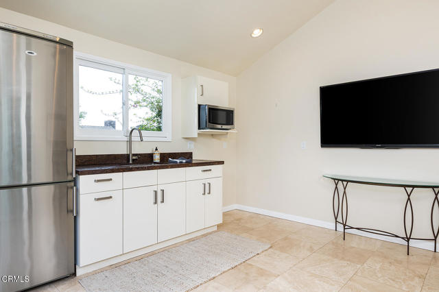 Detail Gallery Image 41 of 54 For 941 Wiladonda Dr, La Canada Flintridge,  CA 91011 - 3 Beds | 3/1 Baths