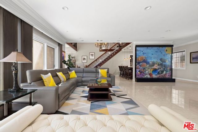 2855 Oak Knoll Drive, Diamond Bar CA: https://media.crmls.org/mediaz/b7f6d744-8ccf-468b-88ae-98feb66d304b.jpg