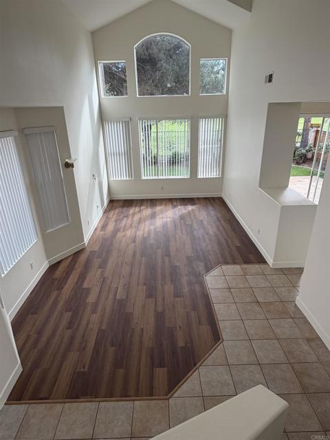 Detail Gallery Image 3 of 31 For 2450 La Costa, Chula Vista,  CA 91915 - 3 Beds | 2/1 Baths