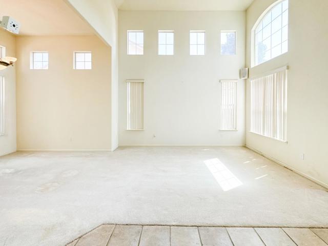 4305 Calsite Court, Antioch CA: https://media.crmls.org/mediaz/b7f97a6f-26eb-4b24-a6d2-cd140eb7a233.jpg