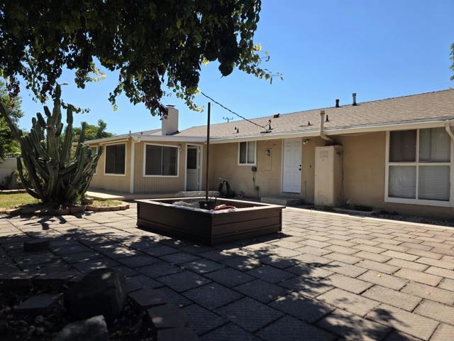 7748 De Soto Avenue photo 4