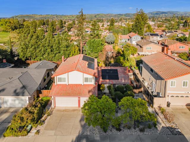 6508 Circle Hill Drive, San Jose CA: https://media.crmls.org/mediaz/b7fac48c-f04c-4f6e-9964-813a930e9bab.jpg