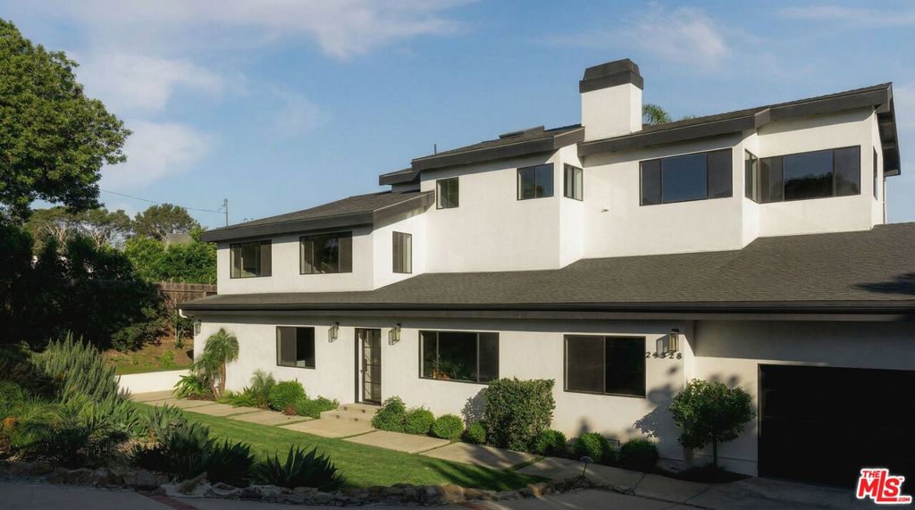 29328 Heathercliff Road