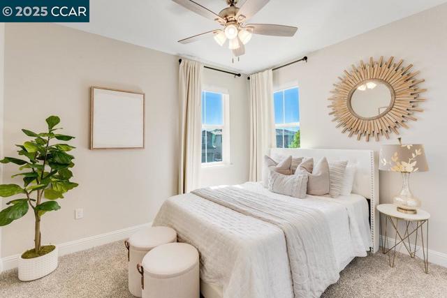 363 Fletcher Lane, Brentwood CA: https://media.crmls.org/mediaz/b7fc3835-00d8-4f46-ae42-cd78c643a692.jpg