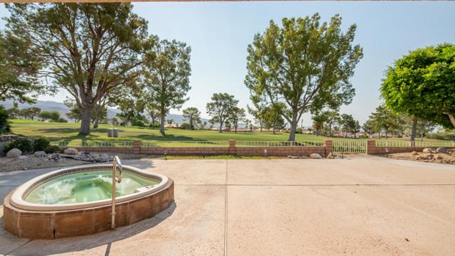 8796 Clubhouse Boulevard, Desert Hot Springs CA: https://media.crmls.org/mediaz/b7fdd44c-2011-4970-9f52-0f849ead9c21.jpg