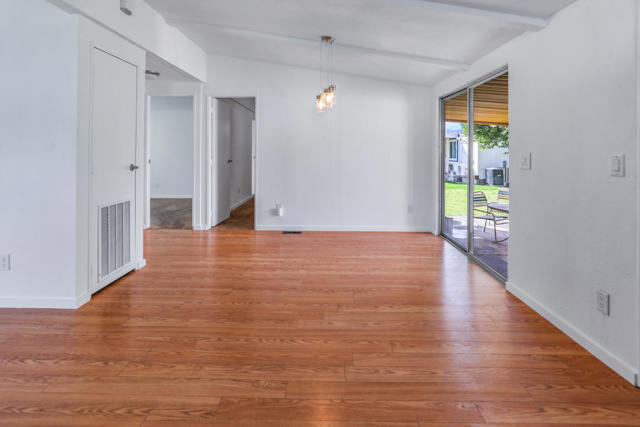 1223 Via Yolo, Cathedral City CA: https://media.crmls.org/mediaz/b7fecc05-4e6b-4cea-9215-a91686e92604.jpg
