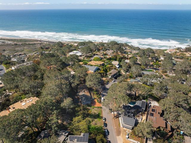 0 Hidden Pines Rd, Del Mar CA: https://media.crmls.org/mediaz/b7ff1421-19e1-42b8-824a-05bc9d470263.jpg
