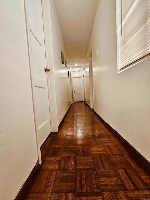 Detail Gallery Image 22 of 31 For 3333 Delta Ave, Long Beach,  CA 90810 - 4 Beds | 3 Baths