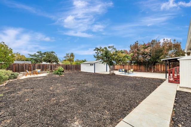 3972 Pepper Tree Lane, San Jose CA: https://media.crmls.org/mediaz/b8011455-5fe0-4bda-8d43-74bd106effb4.jpg