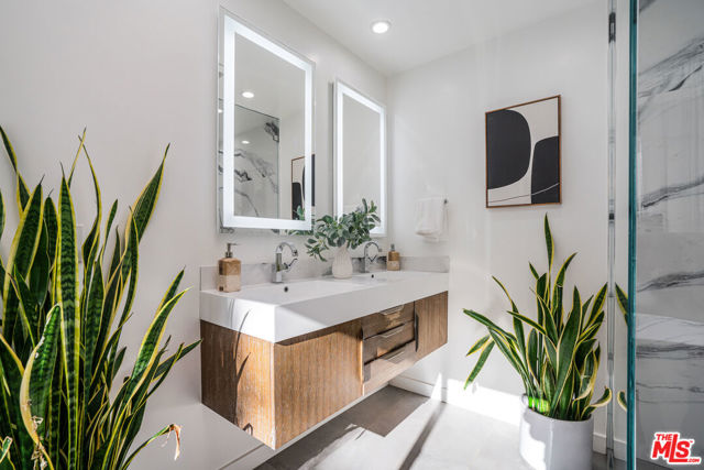 Drew Fenton | 4263 Vista Place Malibu CA | MLS: 7428610 Drew Fenton | 4263 Vista Place Malibu CA | MLS: 7428610