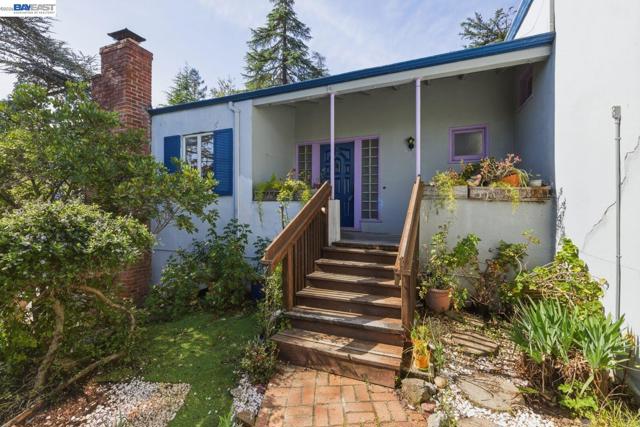 3890 Serrano St, Martinez CA: https://media.crmls.org/mediaz/b8047e5f-bc5b-4dda-9a2e-647d1c217224.jpg