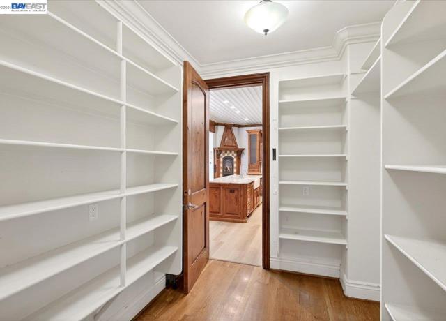 Image 20 of 60 For 920 Happy Valley Rd