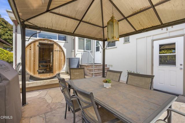 109 Shamrock Drive, Ventura CA: https://media.crmls.org/mediaz/b8060497-ba05-4a56-8eda-2327cdc58090.jpg